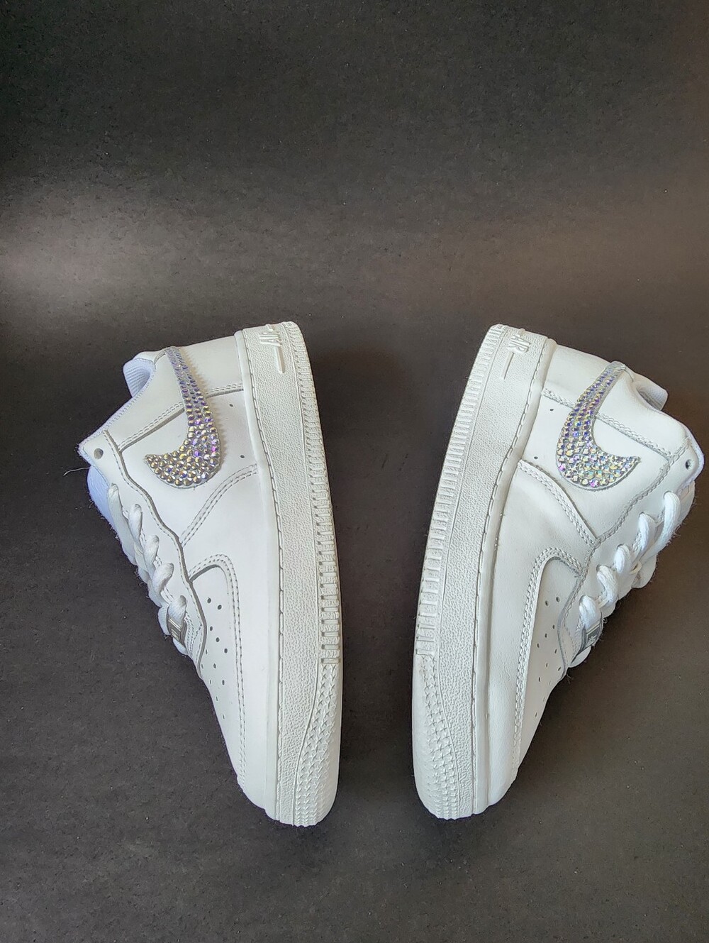 NIKE AIR FORCE 1 " SWAROVSKI CUSTOMIZED " WOMEN US SIZE 6 GREAT COND - Picture 10 of 13